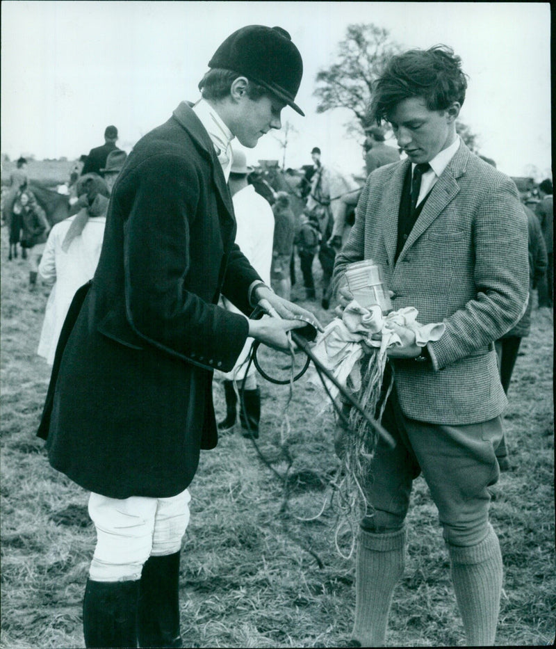 John Rich and Charles Barnett prepare to lay the trail for the Oxford University Drag Hounds. - Vintage Photograph