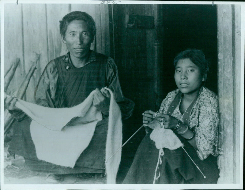 Tibetan exiles display crafts and life in Radcliffe Square, Oxford. - Vintage Photograph