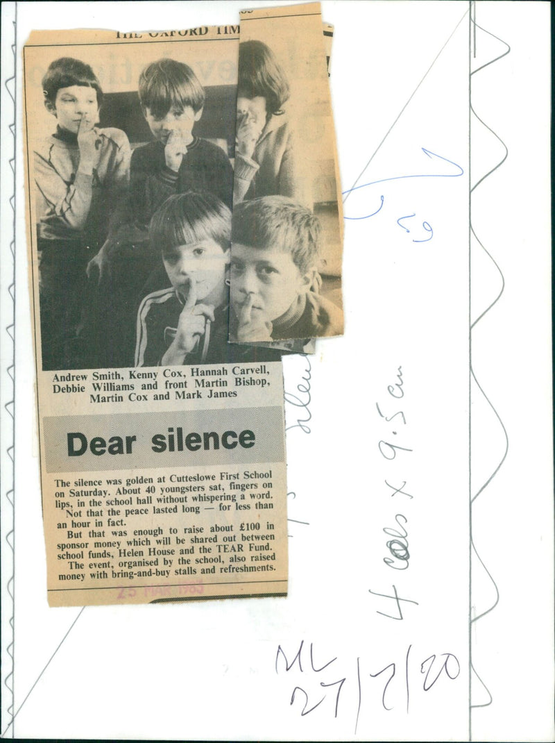 Students and teachers of Cutteslowe First School take part in a sponsored silence to raise money for school funds, Helen House and the TEAR Fund. - Vintage Photograph