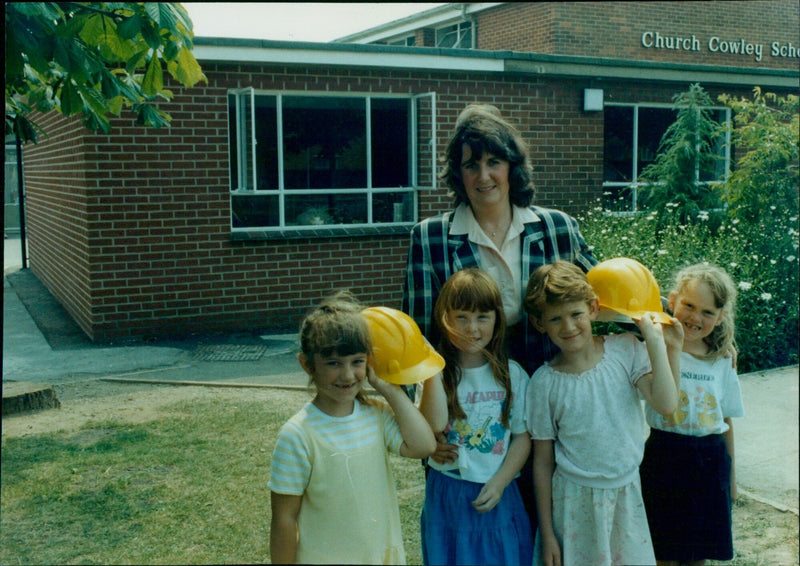 Head Teacher of Church Cowley School Christine Lewin celebrates the new extension with students. - Vintage Photograph