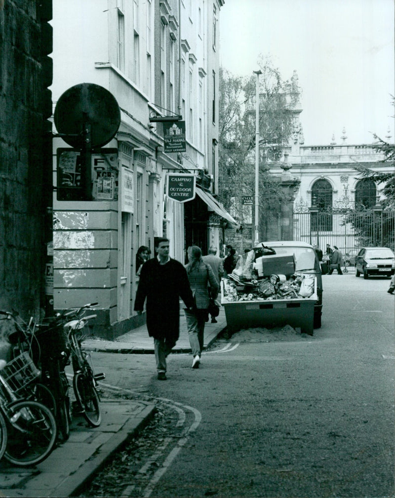 Resident Miss Elaine Griffiths criticizes the state of Oxford's city streets. - Vintage Photograph