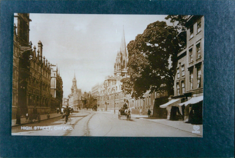 A view of the High Street in Oxford, England. - Vintage Photograph