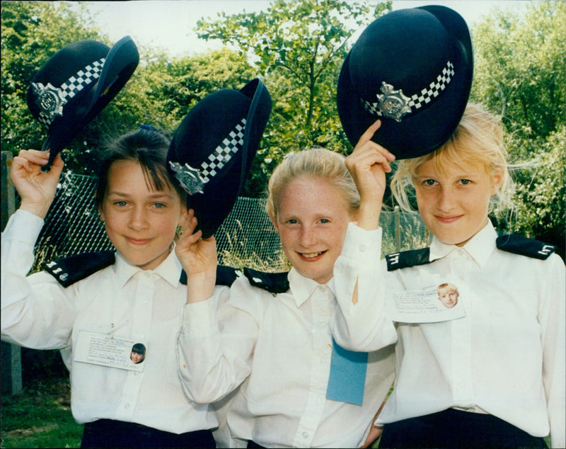 Ten Jubilee Cup competitors from Carfax New College and Verity Maslingham and Alison Muridy from Cowley U School celebrate their success. - Vintage Photograph