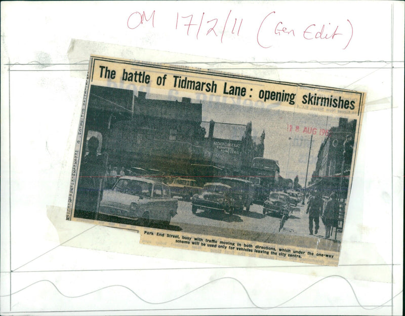 Traffic congestion near Park End Street in the city centre. - Vintage Photograph