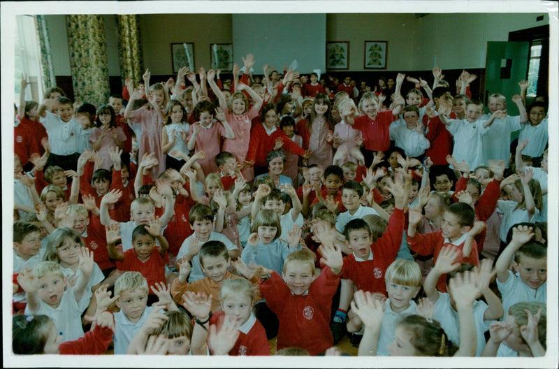 Mrs Trisha Pritchard retires from Botley Primary School after teaching for many years. - Vintage Photograph