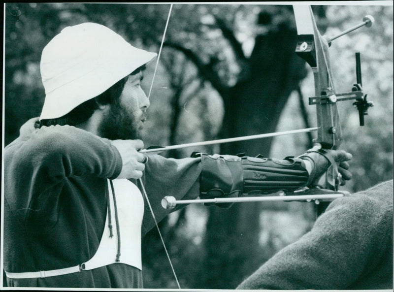 Oxford University's archery team wins the Varsity Rose Bowl for the seventh consecutive year. - Vintage Photograph