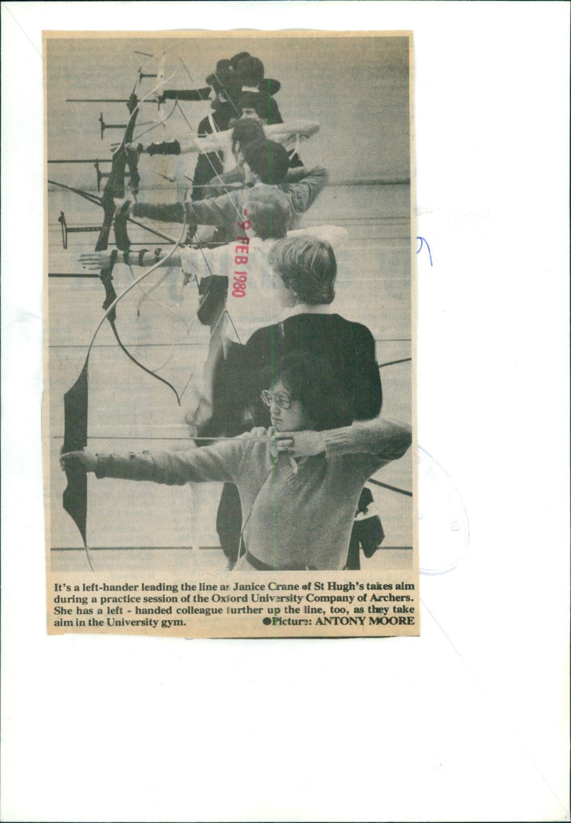 Janice Crane of St Hugh's practices archery at Oxford University. - Vintage Photograph