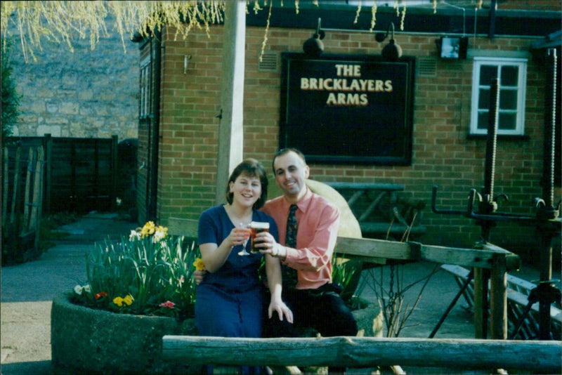 The recently refurbished Bricklayer's Arms Inn in Oxford, England. - Vintage Photograph