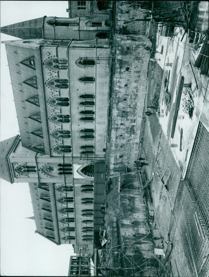 The Radcliffe Saine urban project in Oxford, England. - Vintage Photograph