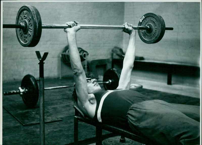Oxford University pole vaulter Chris Kidd training at Iffley Road Gym. - Vintage Photograph