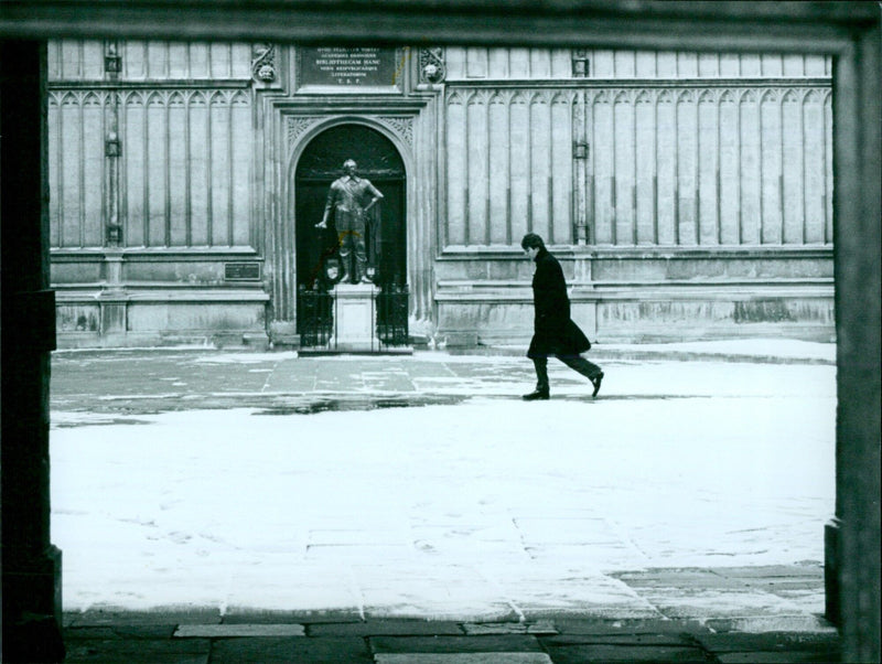 Snow blankets the courtyard of the Bodleian Library at Oxford University. - Vintage Photograph