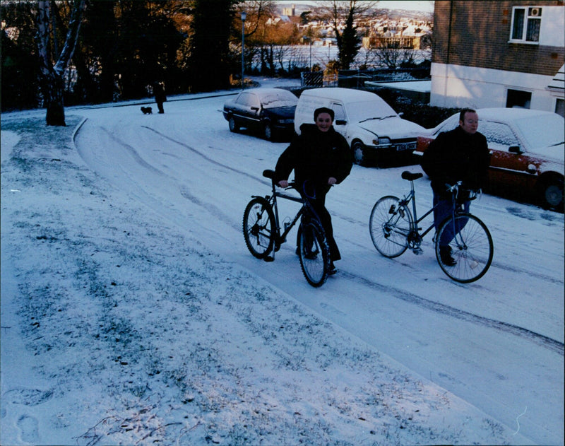 Sisters Gabriella and Najet Cronin enjoy a winter day in Oxford, England. - Vintage Photograph