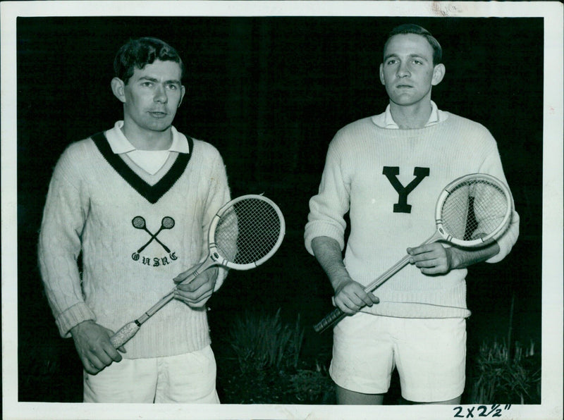 Oxford and Yale Universities compete in a squash match at Magdalen College. - Vintage Photograph