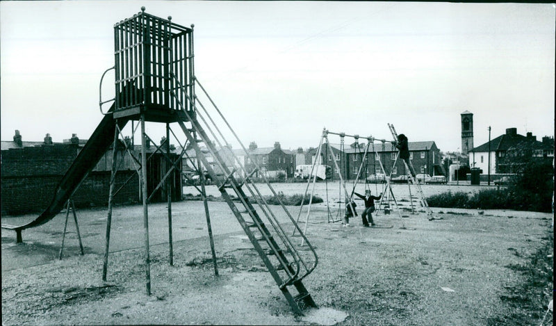 An aerial view of dereliction in the Jericho area of Oxford, England. - Vintage Photograph