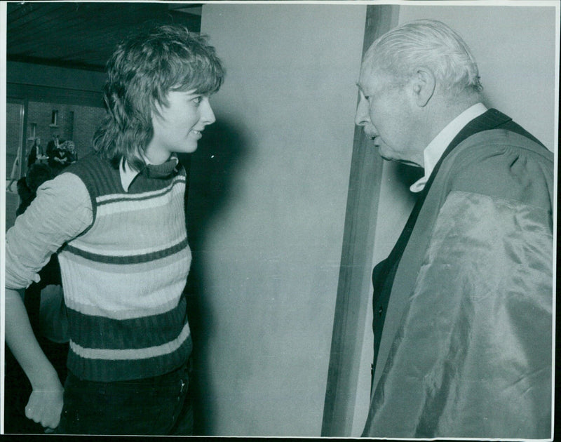 Chancellor Harold Macmillan chats with student Anita Kahl during the opening of the Oxford Mail Annexe. - Vintage Photograph