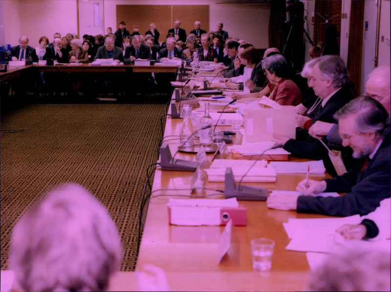 Oxford County Hall Public Meeting on 2-tier Education. - Vintage Photograph