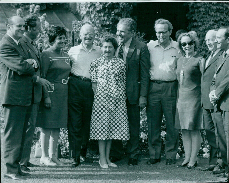 Israeli delegation visits Wytham Abbey in Oxfordshire, United Kingdom on July 24, 1972. - Vintage Photograph