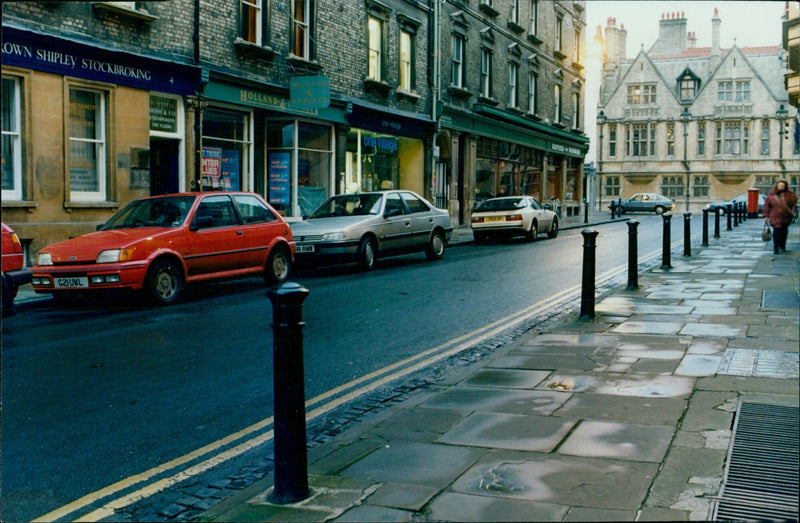 Financial workers in Oxford, England on December 15, 2020. - Vintage Photograph