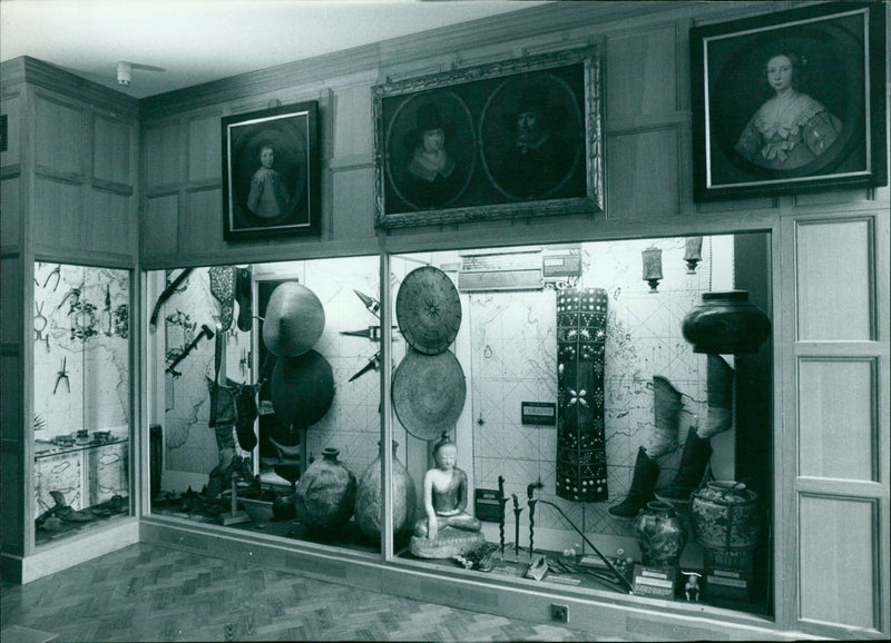 Oxford Mail staff showcase their work in the newspaper's offices. - Vintage Photograph