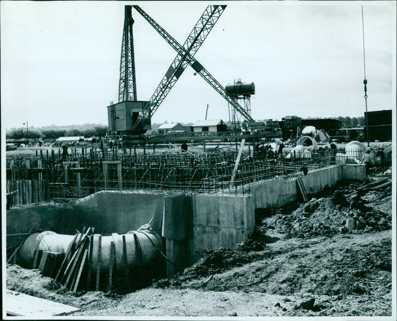 Workers constructing the Waterton 120 Acre Reservoir at Famour in Cotrone, Italy. - Vintage Photograph