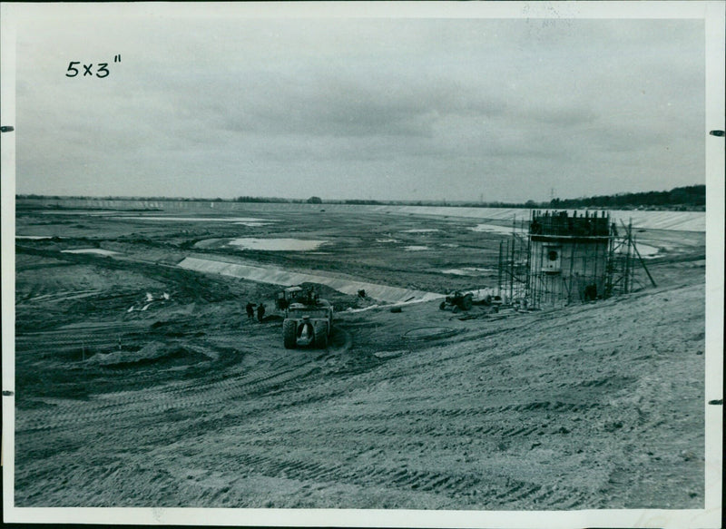 Oxford area enthusiasts enjoy sailing and fishing on Far-moor Reservoir. - Vintage Photograph