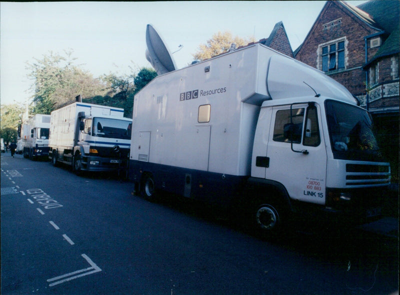 BBC trucks outside the Oxford Union. - Vintage Photograph