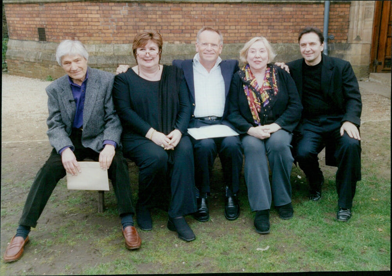 Friends from Oxford School and the Oxford Union laugh together. - Vintage Photograph