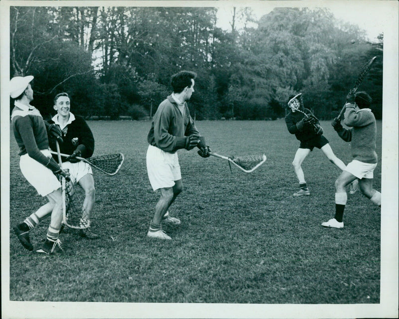 Oxford University students practice rowing on 13 November 1959. - Vintage Photograph