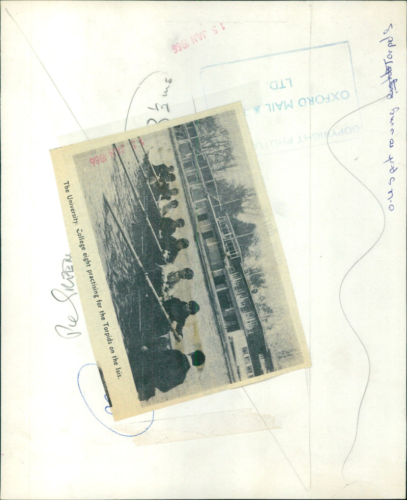 University College students practising for the Torpids on the Isis. - Vintage Photograph