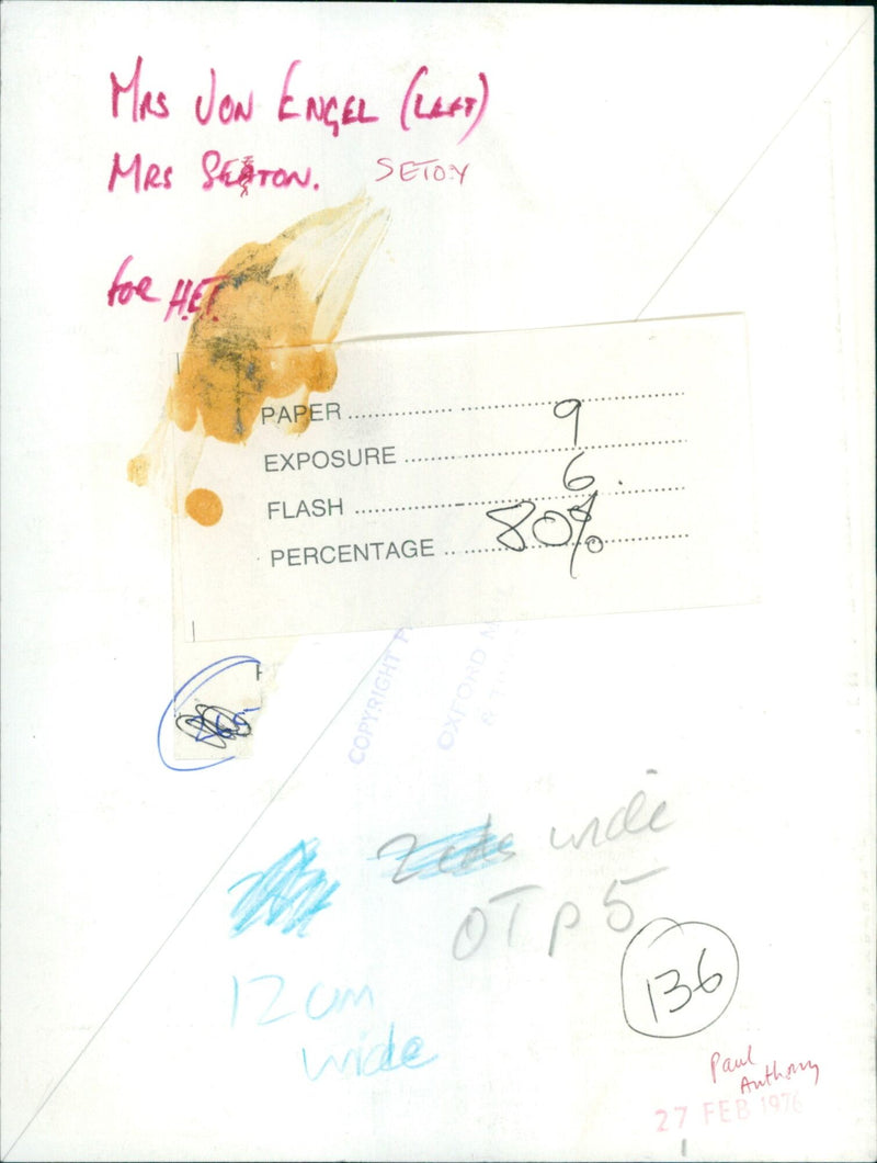 Mrs Jon Engel (Lead) and Mrs Seaton of the Regional and Branch 89 Parliamentary League meeting. - Vintage Photograph