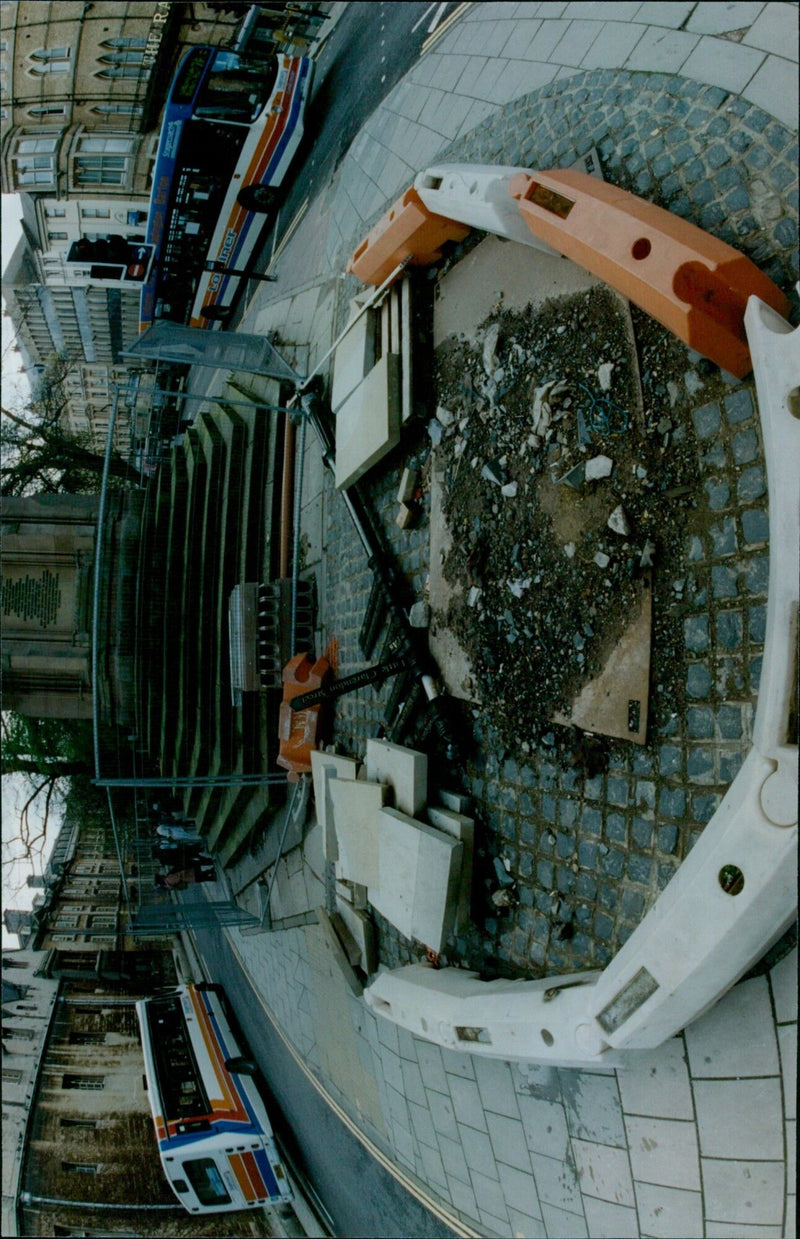 Rubbish accumulates near Martyrs Memorial in Oxford. - Vintage Photograph