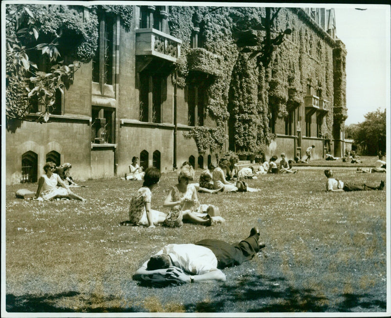 Oxford students enjoying their lunch break in the sun. - Vintage Photograph