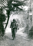 KilOANHÔNG and HO AIRE players compete in a heated match during the BAL 33-24 HO AIRE BAL 09-24 Agfa FIATA PARIS-MATCH RAL 31-24 MARIE CLAIRE 16-MATCH RIE CLAIRE event in Stockholm, Sweden. - Vintage Photograph