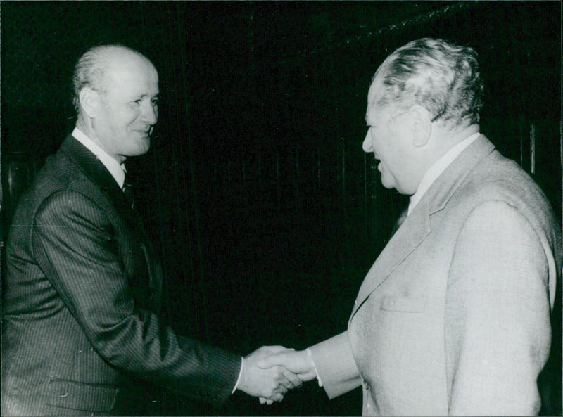 Austria Chancellor Dr. Bruno Kreisky is welcomed in Budapest by Hungary President Pal Losonczi in September 1978. - Vintage Photograph