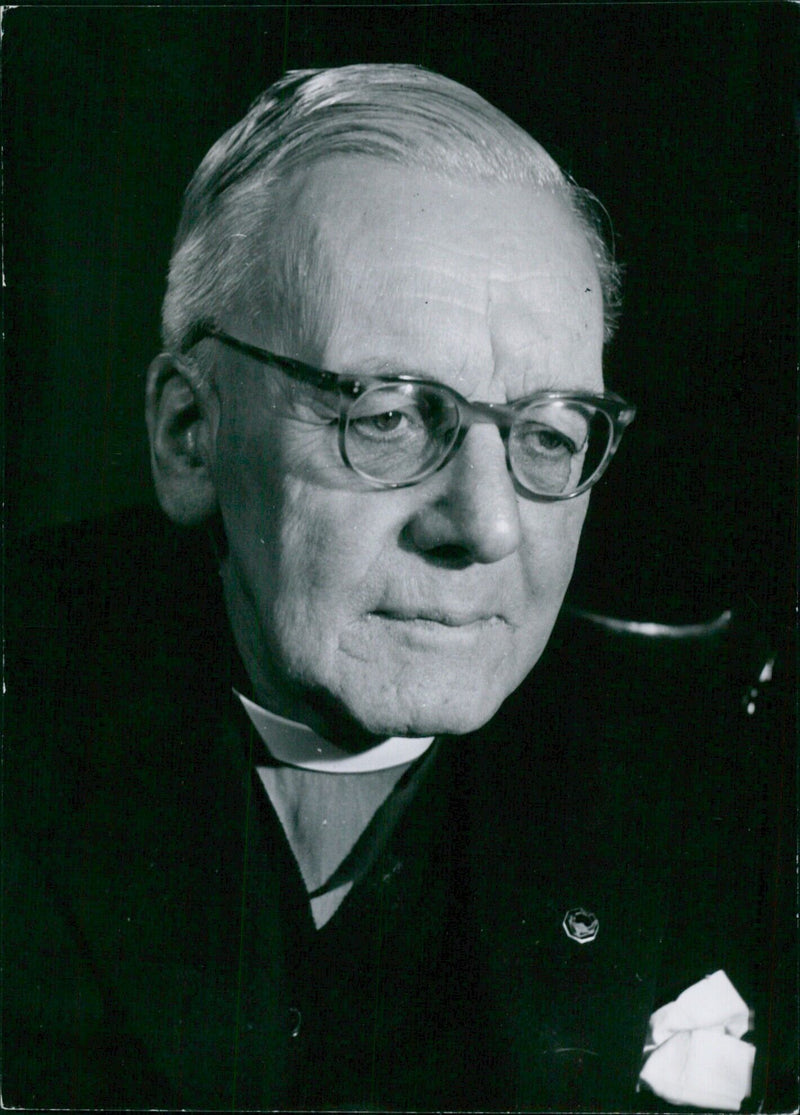 Rev. Philip "Tubby" Clayton, Chaplain to the Queen since 1952, poses for a portrait study by Jane Bown. - Vintage Photograph