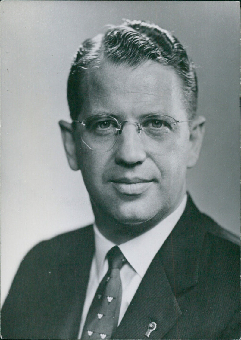 Senator Vance Hartke, a Democrat from Indiana, speaks during a press conference. - Vintage Photograph