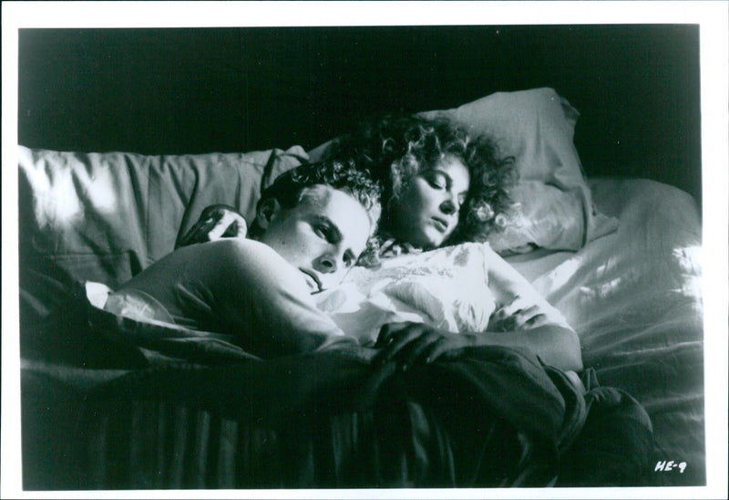 Sam West and Nicola Duffet star in a scene from the 1992 film adaptation of E.M. Forster's novel "Howards End". - Vintage Photograph