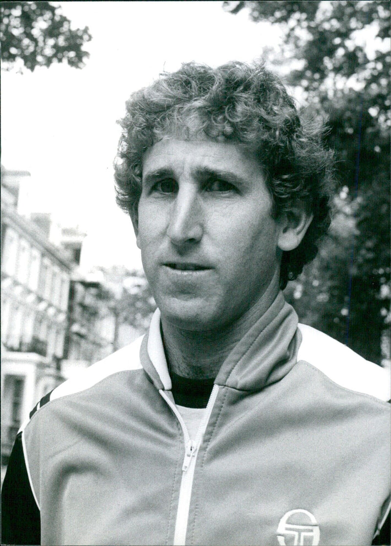 U.S. tennis player Brian Gottfried poses for a photograph at the Stella Artois tournament at Queen's Club in 1981. - Vintage Photograph