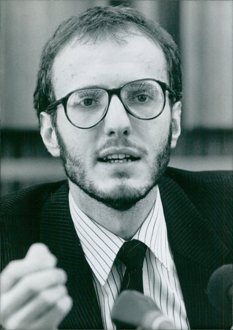 Steffen Reiche, one of the leading figures in the newly formed Social Democratic Party of East Germany, appeals to East Germans wanting to leave their country to stay in a speech given in West Germany. - Vintage Photograph