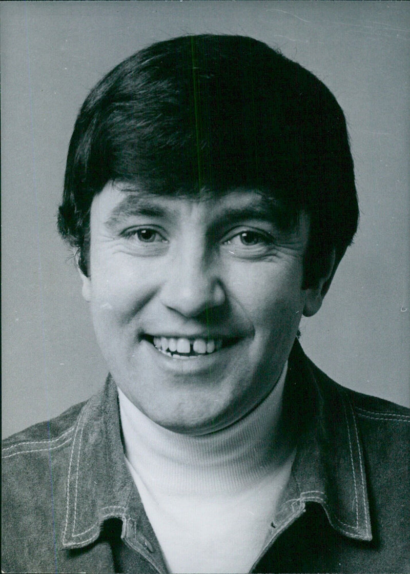 British comedian Jimmy Tarbuck performing in Cuba during a 1966 international tour. - Vintage Photograph