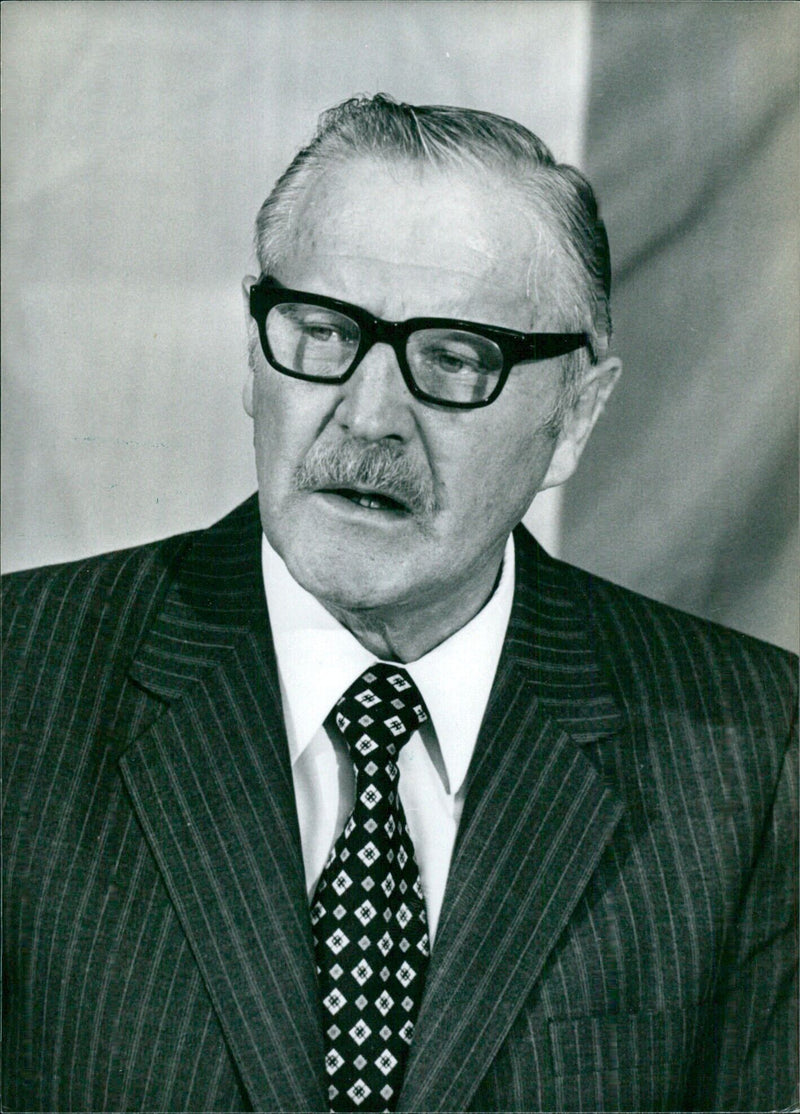 Hendrik J.J. Reynders, Executive Director of the South African Federated Chamber of Industries, is photographed on August 8, 1980. - Vintage Photograph