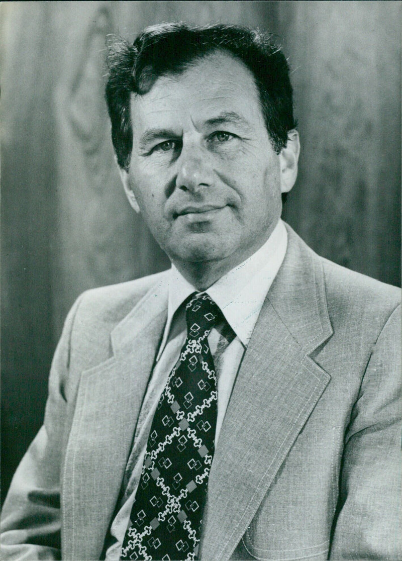 Amnon Rubinstein, Leader of the Movement for Change, is seen at the Israeli Knesset (Parliament) in Jerusalem on 2021-04-15. - Vintage Photograph