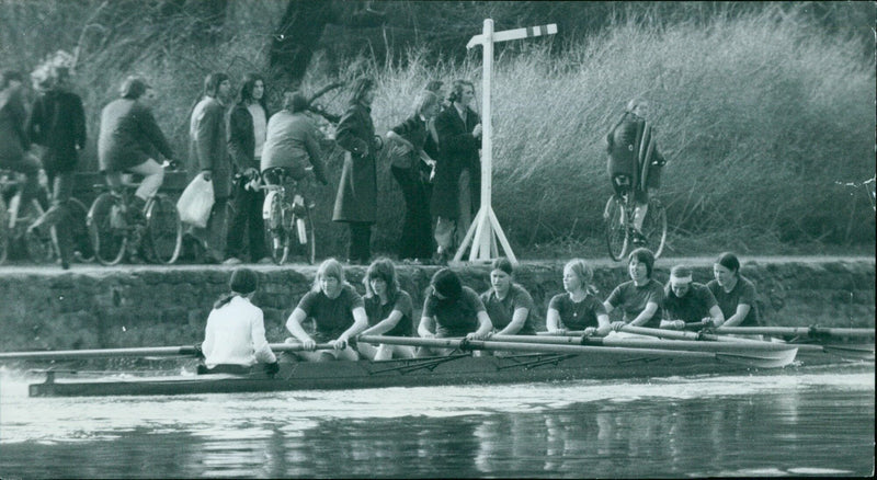 Oxford and Cambridge women's rowing crews competing in the annual boat race on the River Thames. - Vintage Photograph