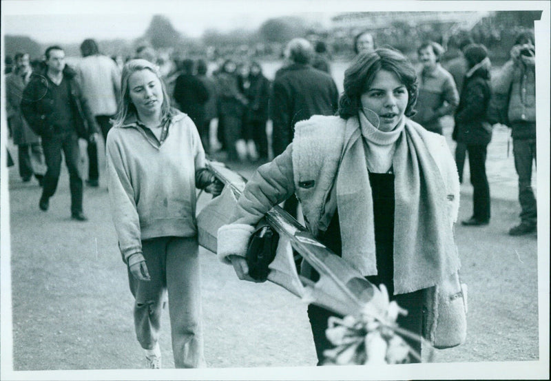 A student from Merton College, Oxford, captures a unique moment on the Isis towpath. - Vintage Photograph