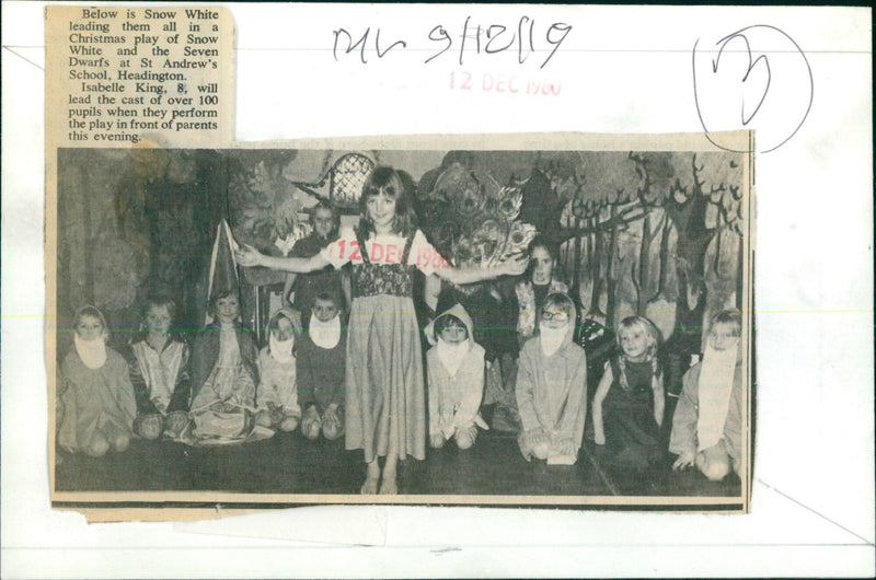 Over 100 students from St Andrew's School, Headington perform Snow White and the Seven Dwarfs on stage. - Vintage Photograph