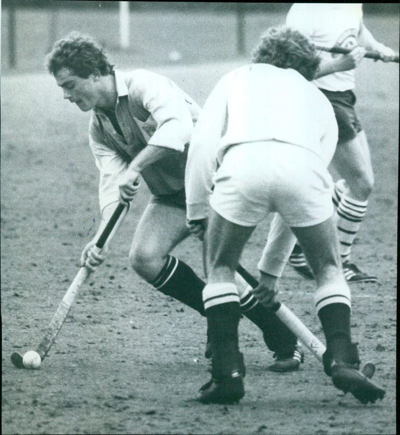 Oxford University's Nigel Stevens in action against United Hospitals this week. - Vintage Photograph