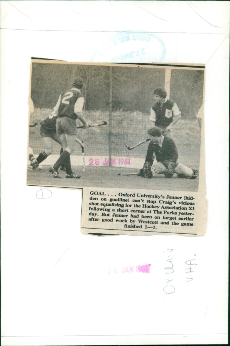 Oxford University's Jenner is unable to stop the equalising shot from the Hockey Association XI. - Vintage Photograph