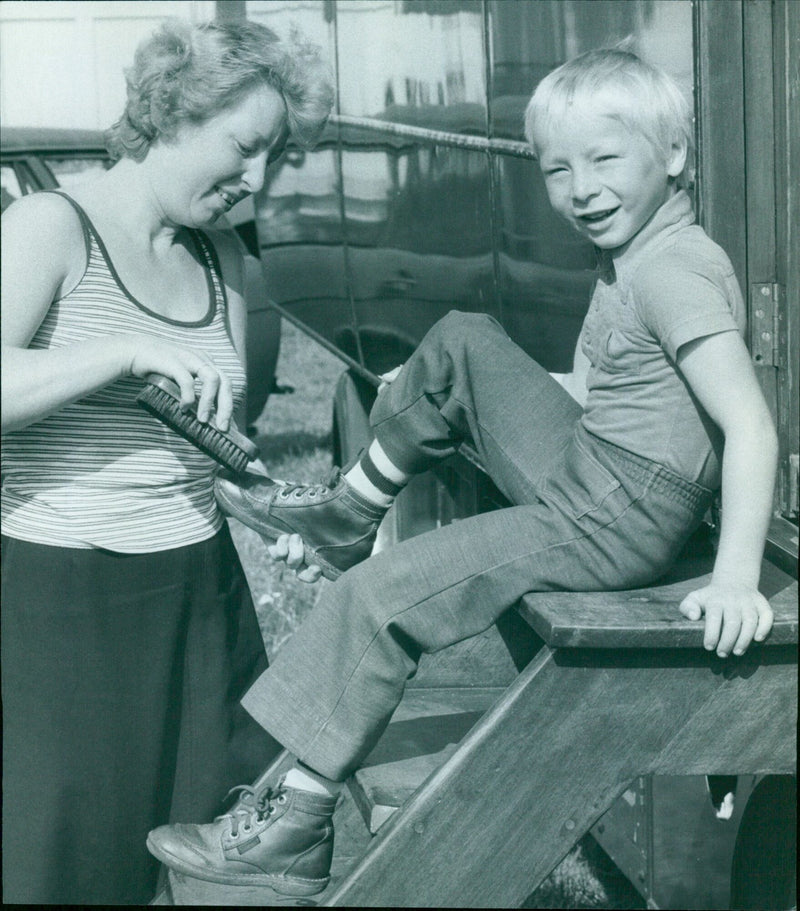 Mrs Forest and her son Gary pictured in Oxford. - Vintage Photograph