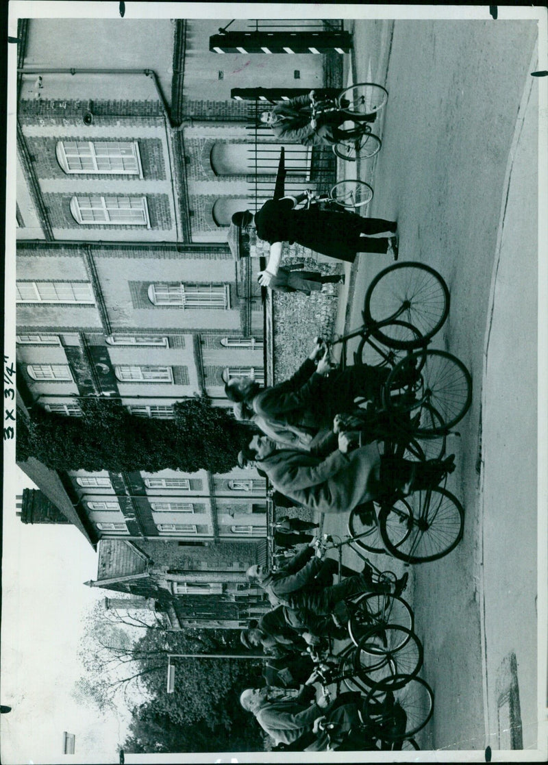 Morris Motoro striking at EXE FEI in Mail Block 2 on May 13, 1964. - Vintage Photograph