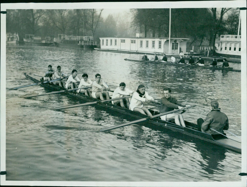 Keble College crew practising on the Isis for the Torpids. - Vintage Photograph